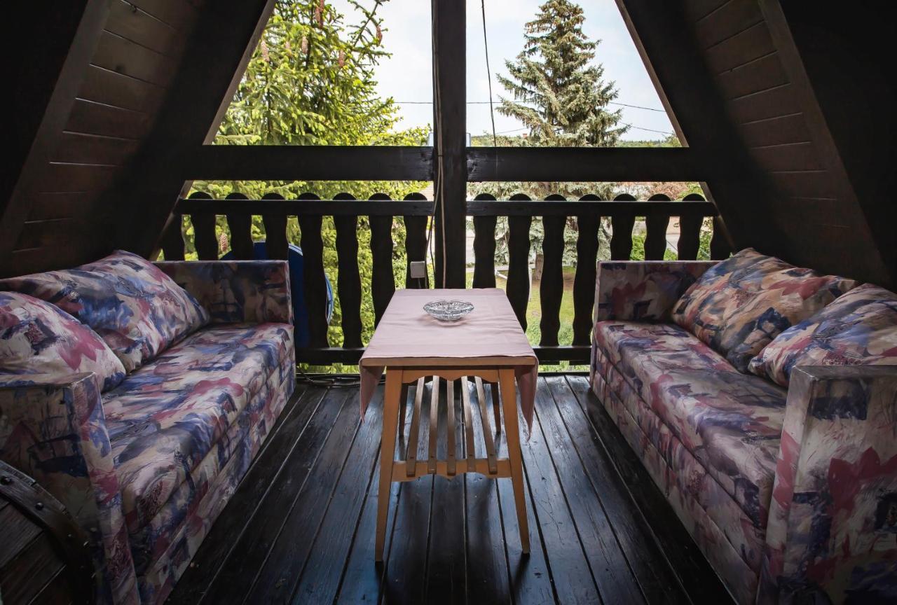 Alabastrom Panzio Es Etterem Bed and Breakfast Bogács Exteriör bild
